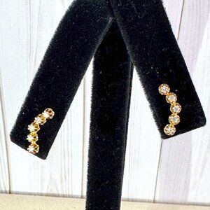 Vintage 14K Gold with 10 Diamonds 20 Points (1/5 Ct Total) looks like 5 studs